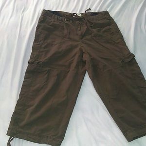 Brown Cargo Capris